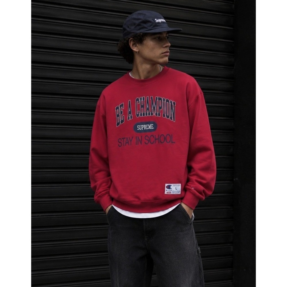 Supreme Stay In School Sweatshirt Red sz L NWOT Authentic VTG comes with sticker